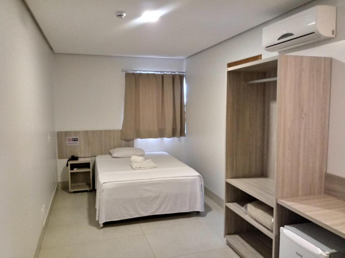 Oiti Hotel - Gurupi Exterior photo