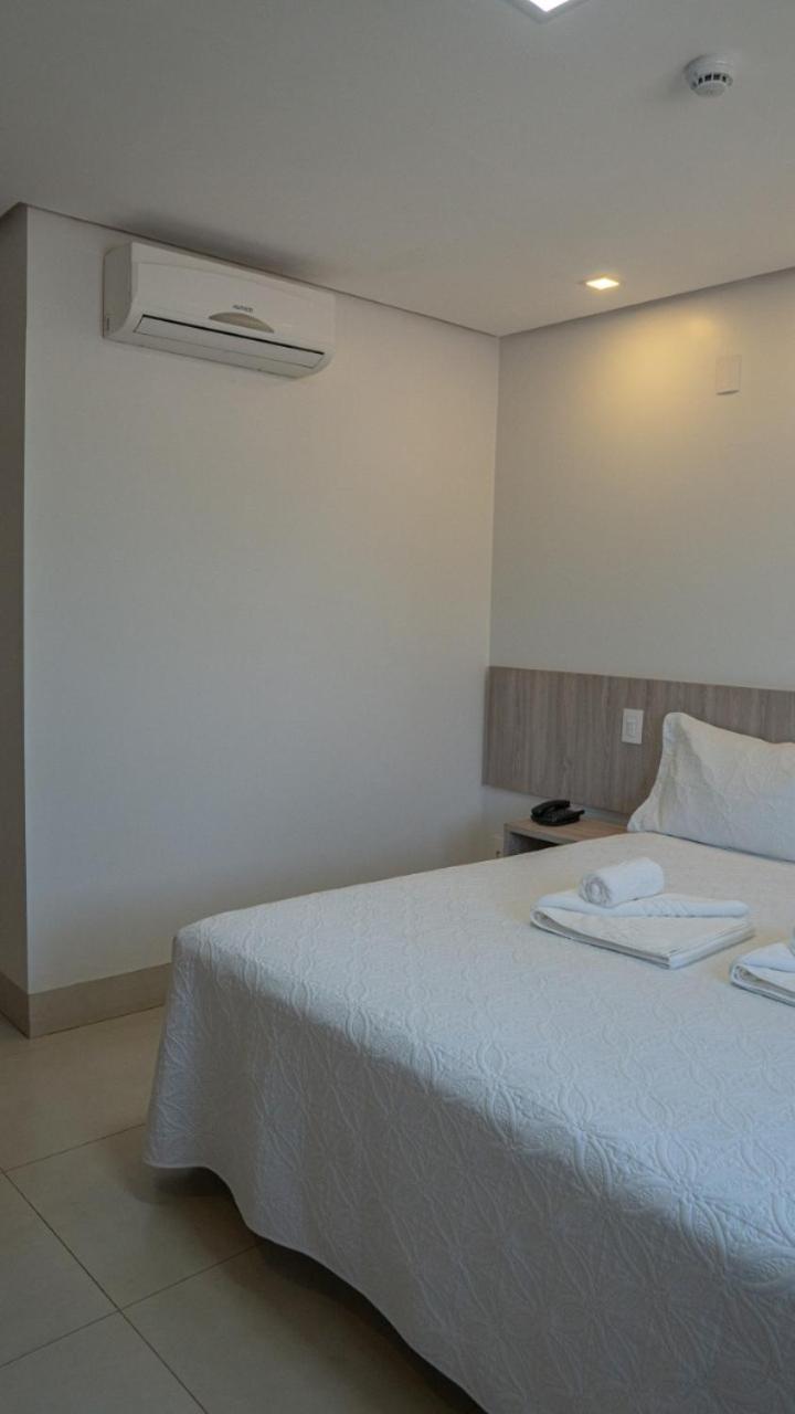 Oiti Hotel - Gurupi Exterior photo